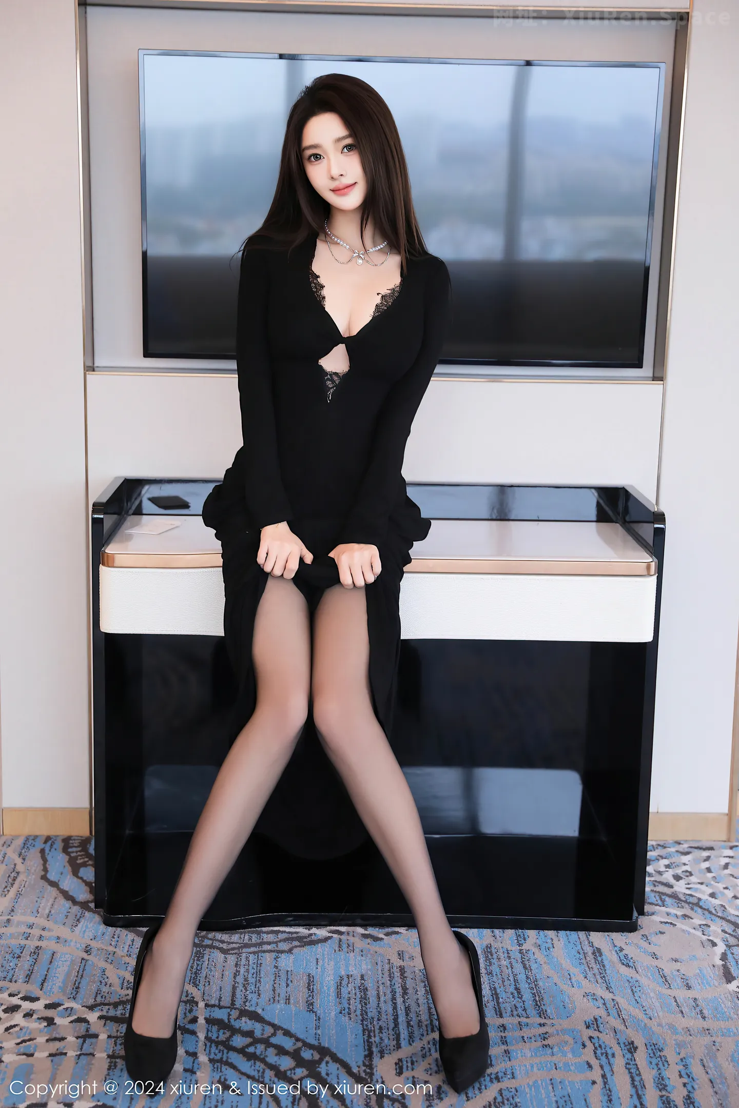 图片[6]-[XiuRen秀人网] VOL.9670 模特Candy糖糖性感黑色服饰露豹纹内衣配超薄黑丝秀美腿诱惑写真78P-秀人网官方网站